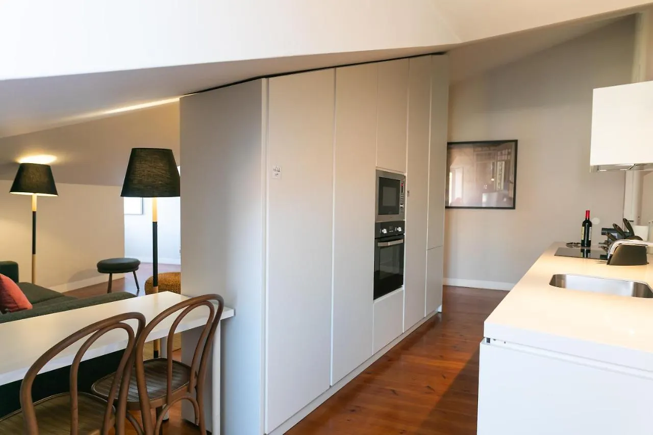 Lisbon Five Stars Apartments Combro 7