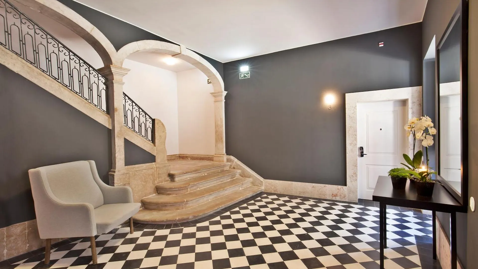 Lisbon Five Stars Apartments Combro 7