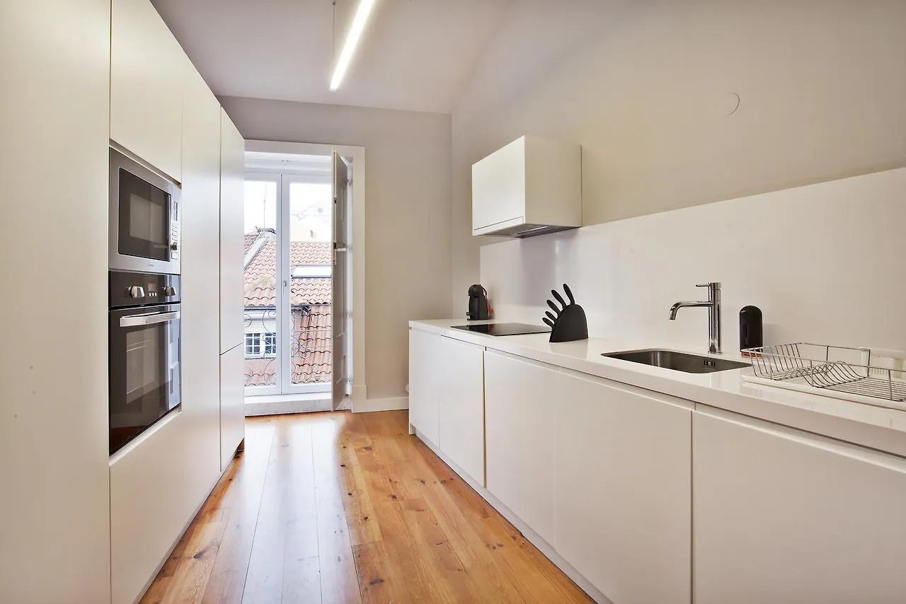 Lisbon Five Stars Apartments Combro 7