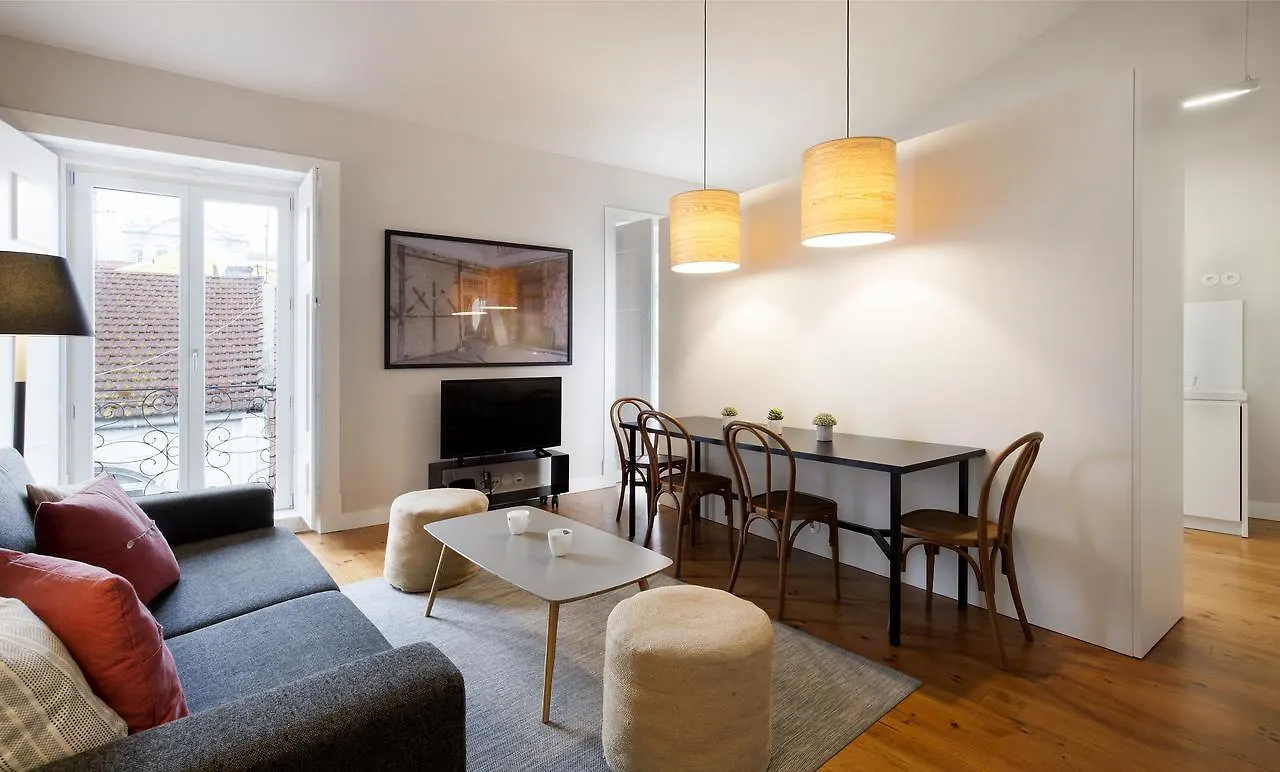 Lisbon Five Stars Apartments Combro 7