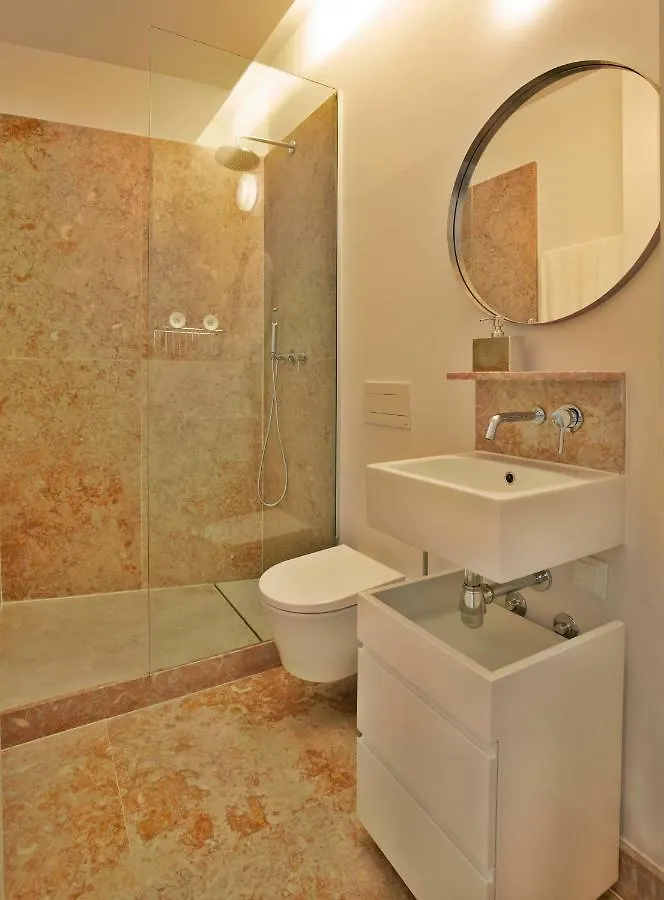 Lisbon Five Stars Apartments Combro 7