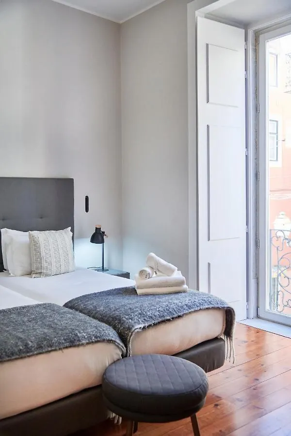 Lisbon Five Stars Apartments Combro 7