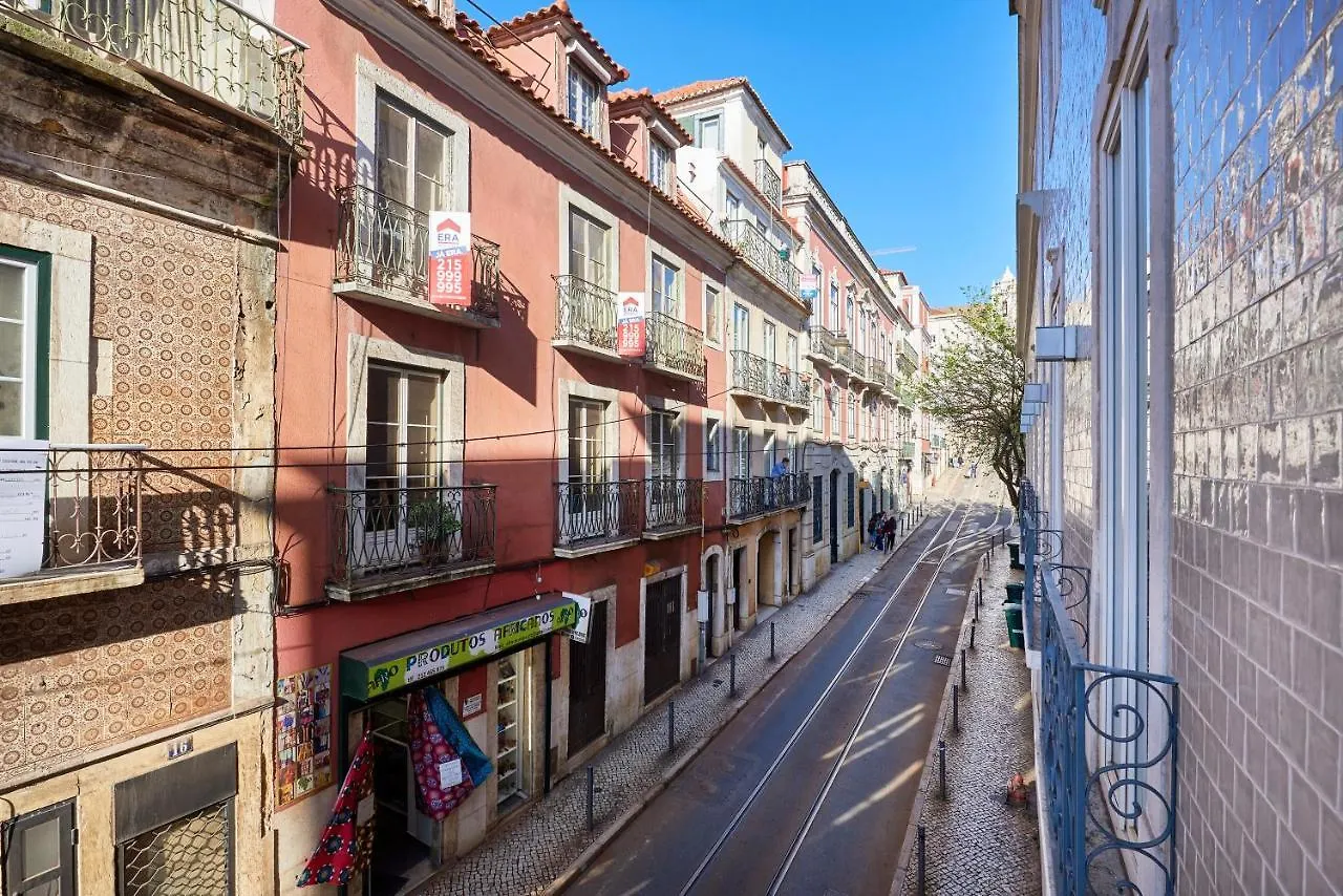 Lisbon Five Stars Apartments Combro 7